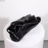 Sculptures &raquo; The Women Series &raquo; Strømninger I
